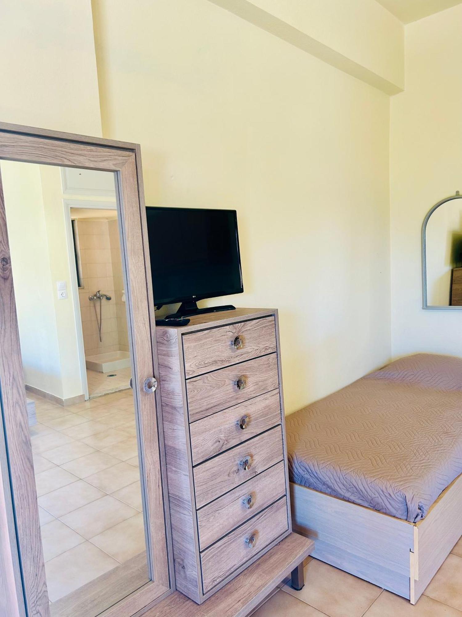 Esperia Apartments Platanes  Ngoại thất bức ảnh